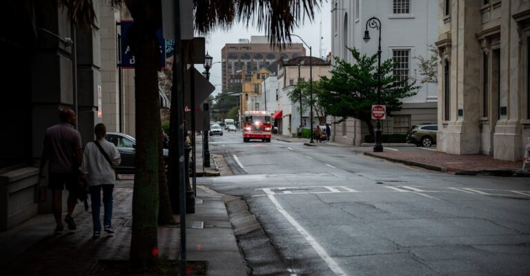 10 Best Road Flares for RV Safety That Enhance Emergency Preparedness