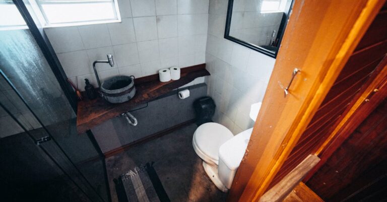 9 Composting vs Incinerating Toilets: Small Living Game-Changers That Save Space