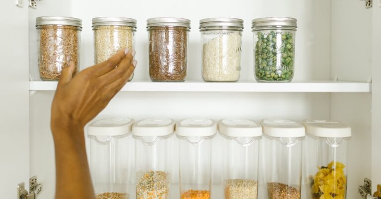 11 Best Bulk Storage Containers for Tiny Living to Maximize Every Inch