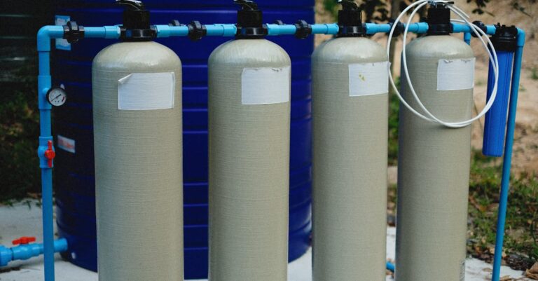 10 Best Outdoor Water Filtration Systems for Living Off-Grid That Ensure Safety