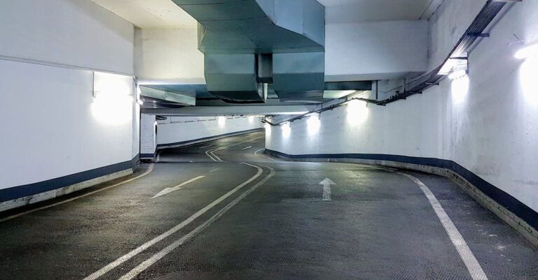 12 City Overnight Parking Secrets That Save You Time & Money