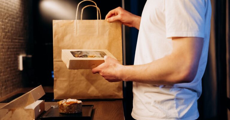 10 Best Meal Delivery Services for RVers to Maximize Every Inch