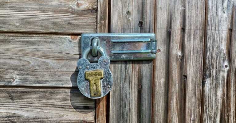 7 DIY Outdoor Privacy Screens for RVs That Maximize Camp Life