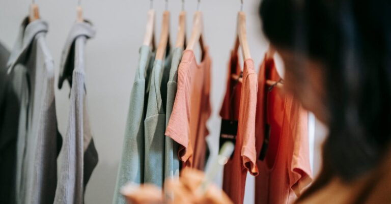 11 Creative Clothing Organization Techniques That Transform Tiny Home Living