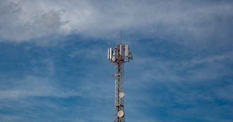 11 Tips For Boosting Cell Signal in Your RV That Enable True Freedom